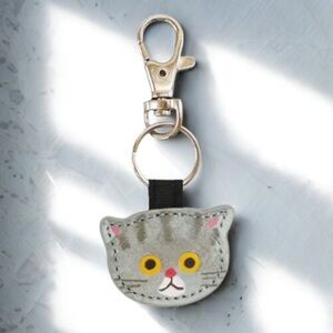 Gray Tabby Cat Face Keychain Ecoute Minette Japanese Silver Bag Charm